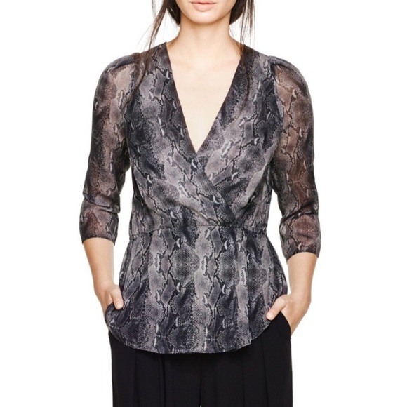 Aritzia Alexander Silk Blouse Size M - Picture 2 of 8